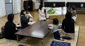 読み聞かせの様子 読み聞かせの様子