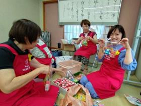 準備する民生委員さんの様子