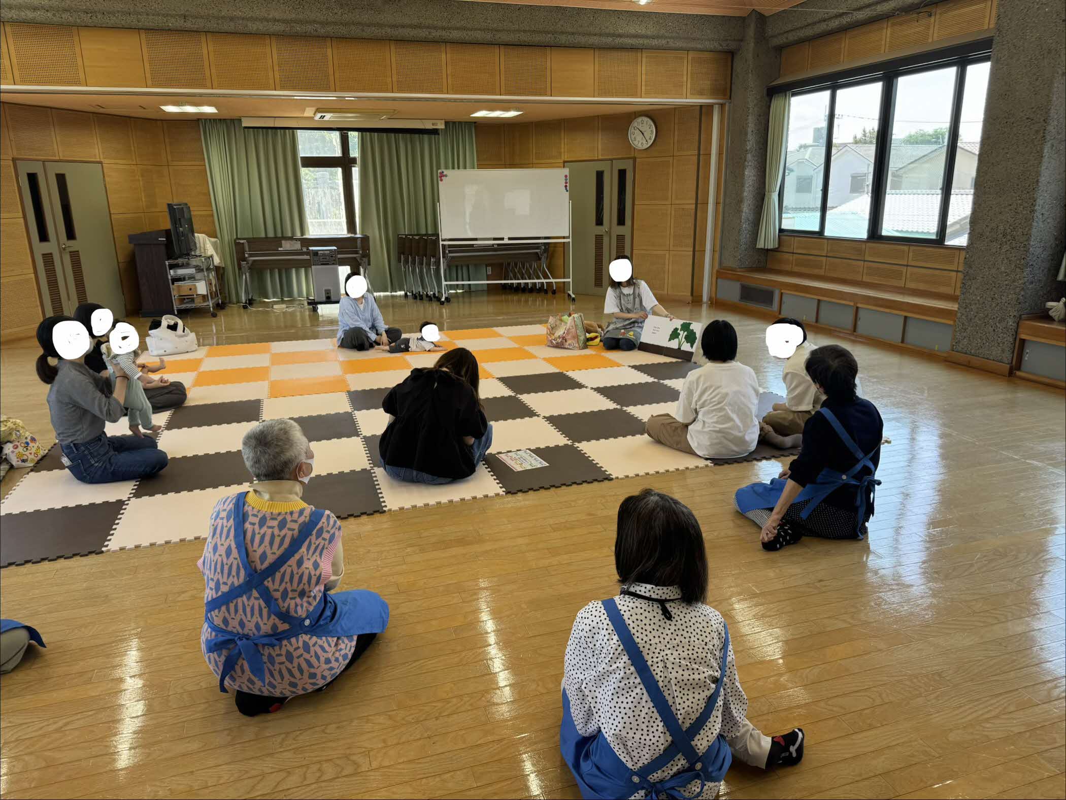 親子遊びの様子