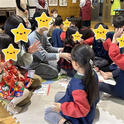 保育園のお兄さんたちとの交流の様子