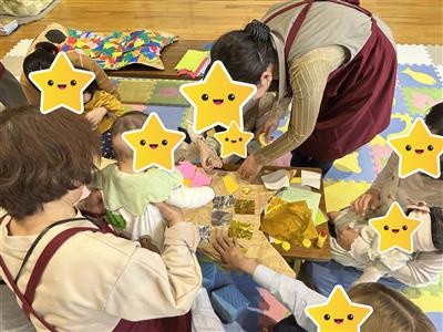 こいのぼり作成中