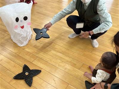 手裏剣でお化け退治