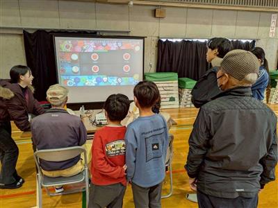 eスポーツを楽しんでいる様子