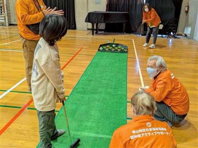 スカットボールを楽しむ様子