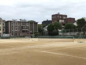 新屋敷テニスコート