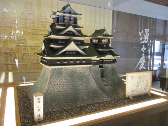 山鹿灯籠作法の熊本城模型