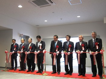 落成式(その2) 落成式(その2)