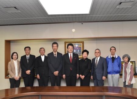 表彰式集合写真