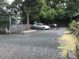 北岡弓道場駐車場