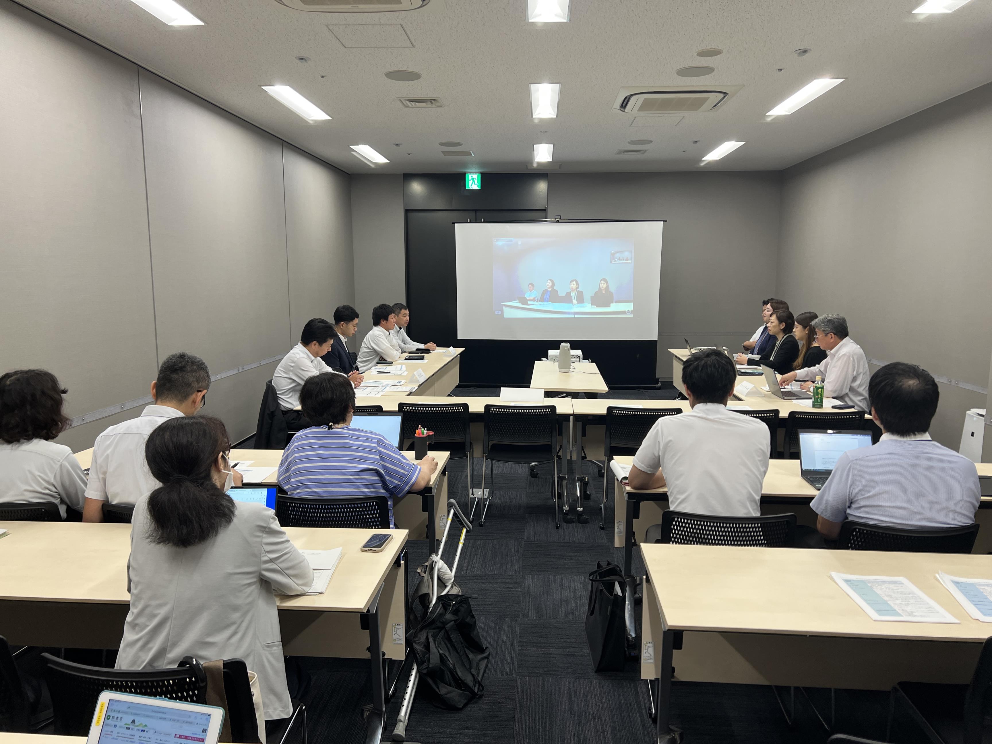 官民対話の様子 官民対話の様子