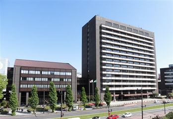 本庁舎全景2