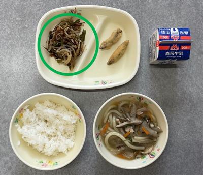 中学校　ピーマンの昆布和え