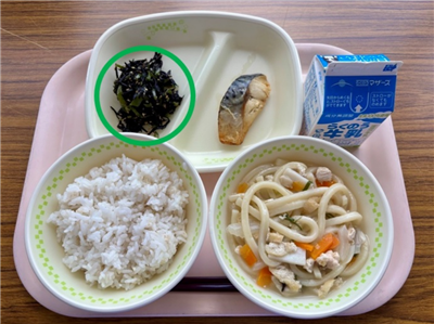 ピーマンとひじきのごま油炒め