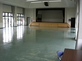 ホール