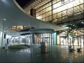 熊本駅西口駅前広場親水施設