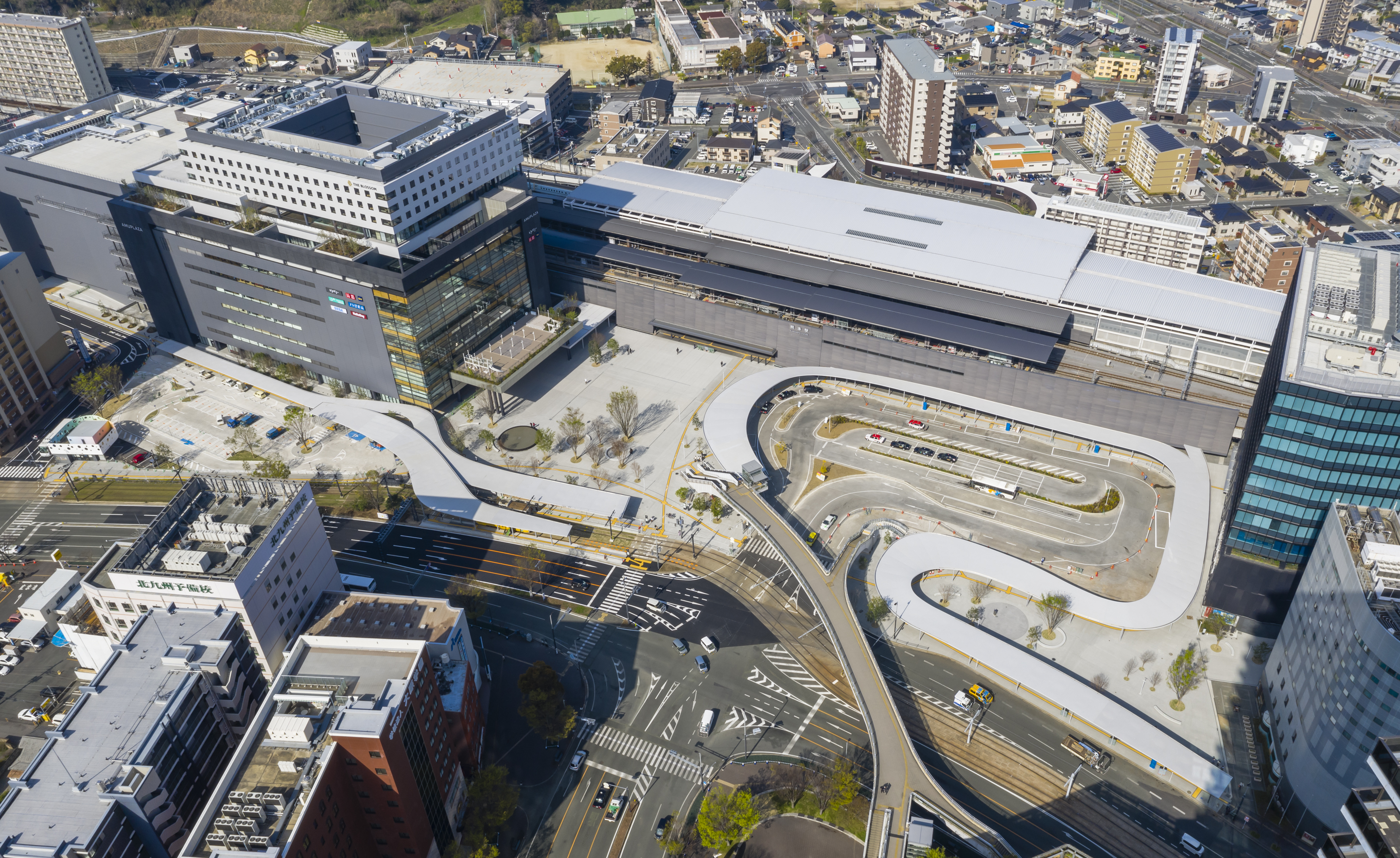 熊本駅白川口駅前広場