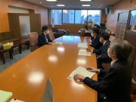 要請活動の様子(2)