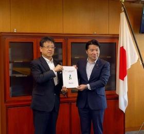 要請活動の様子1