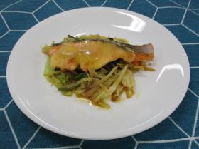 鮭と野菜のみそチーズ焼き