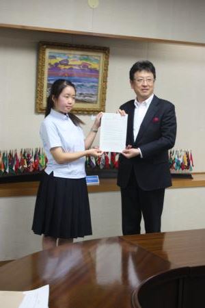 提言書手交