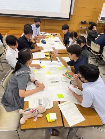 話し合いの様子 話し合いの様子