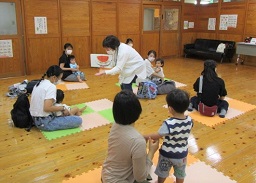 おはなしほっとタイム おはなしほっとタイム