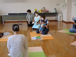 育児講座でのサポート 育児講座でのサポート