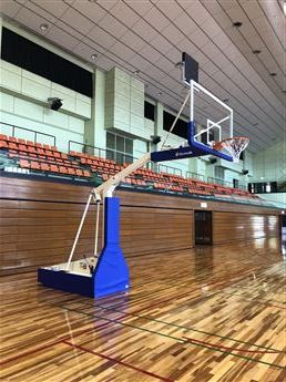 R4熊本市総合体育館バスケットゴール写真（その2）