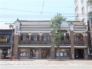 書店外観