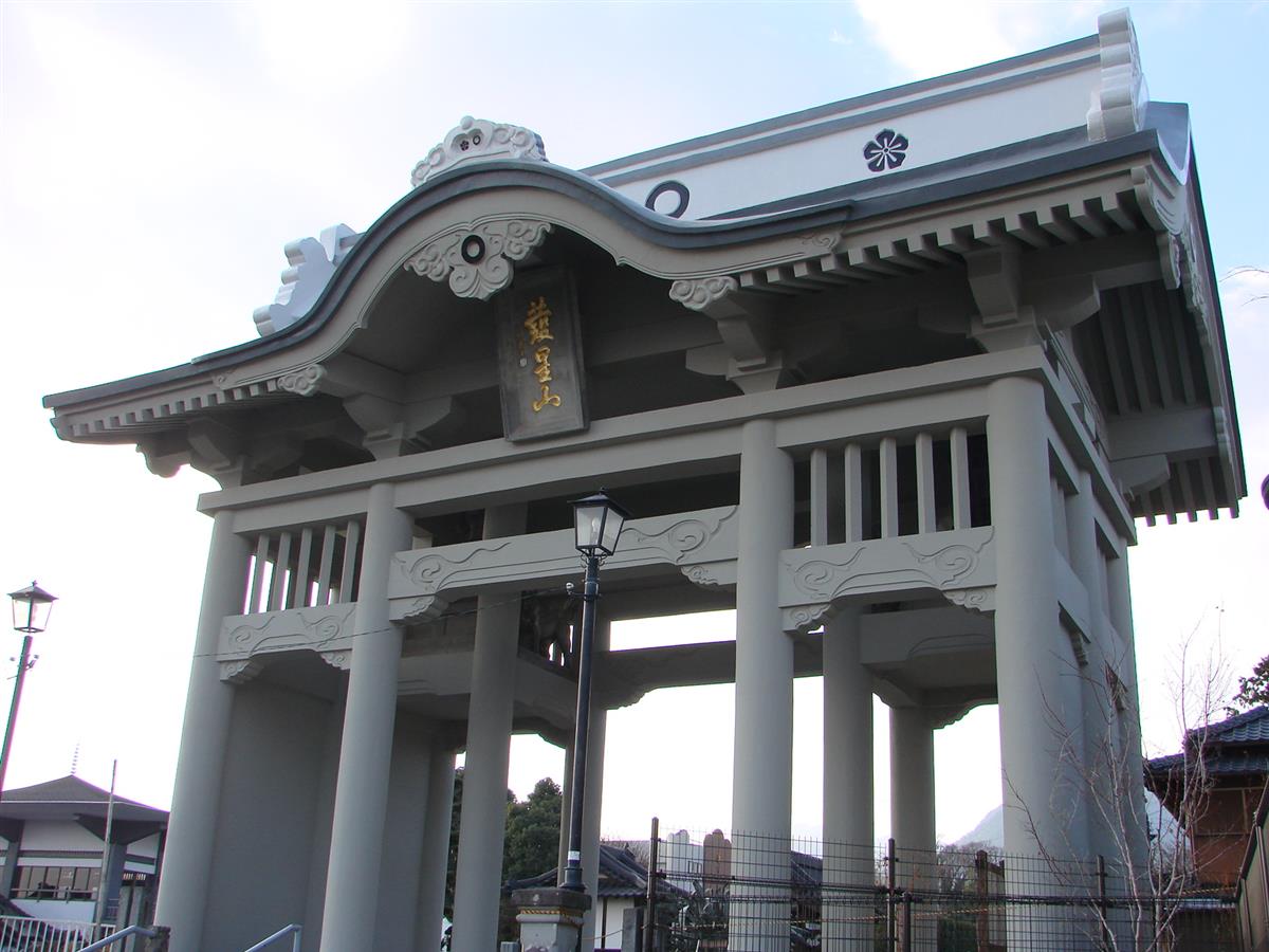 本妙寺仁王門