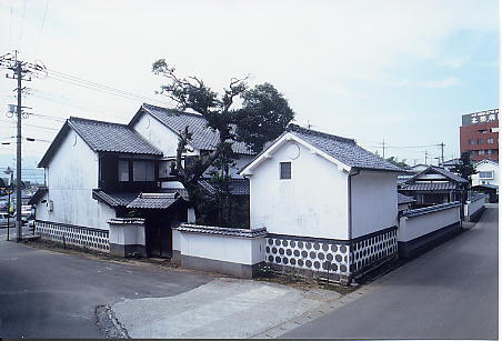 御馬下の角小屋