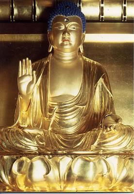 木造釈迦如来坐像
