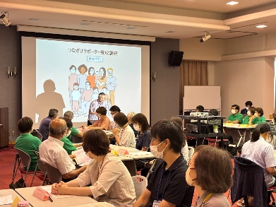 つながりサポーター養成講座　講師　様子