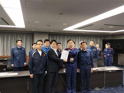 経産省 (002)
