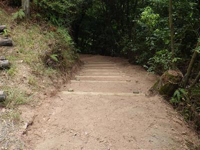 雁回山遊歩道 補修後