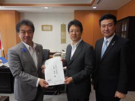 文部科学大臣政務官