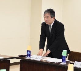 岡教育長