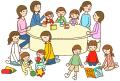 子育てサークルをイメージしたイラスト（たくさんの母親と子どもが楽しく遊んでいる様子）の画像