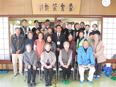 参加者とスタッフ全員での集合写真