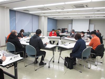 在宅医療・介護チームの話し合いの様子