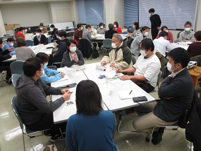 会議中のグループワークの様子