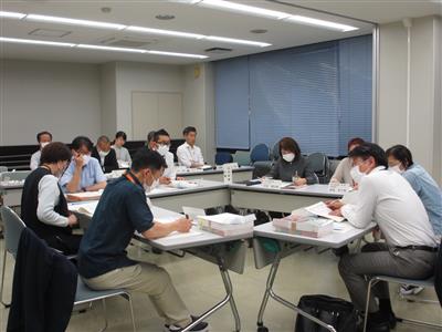 在宅医療介護チームの話し合いの様子