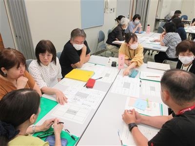 校区の活動について振り返り、今後も続けていきたい活動について意見を出し合いました！