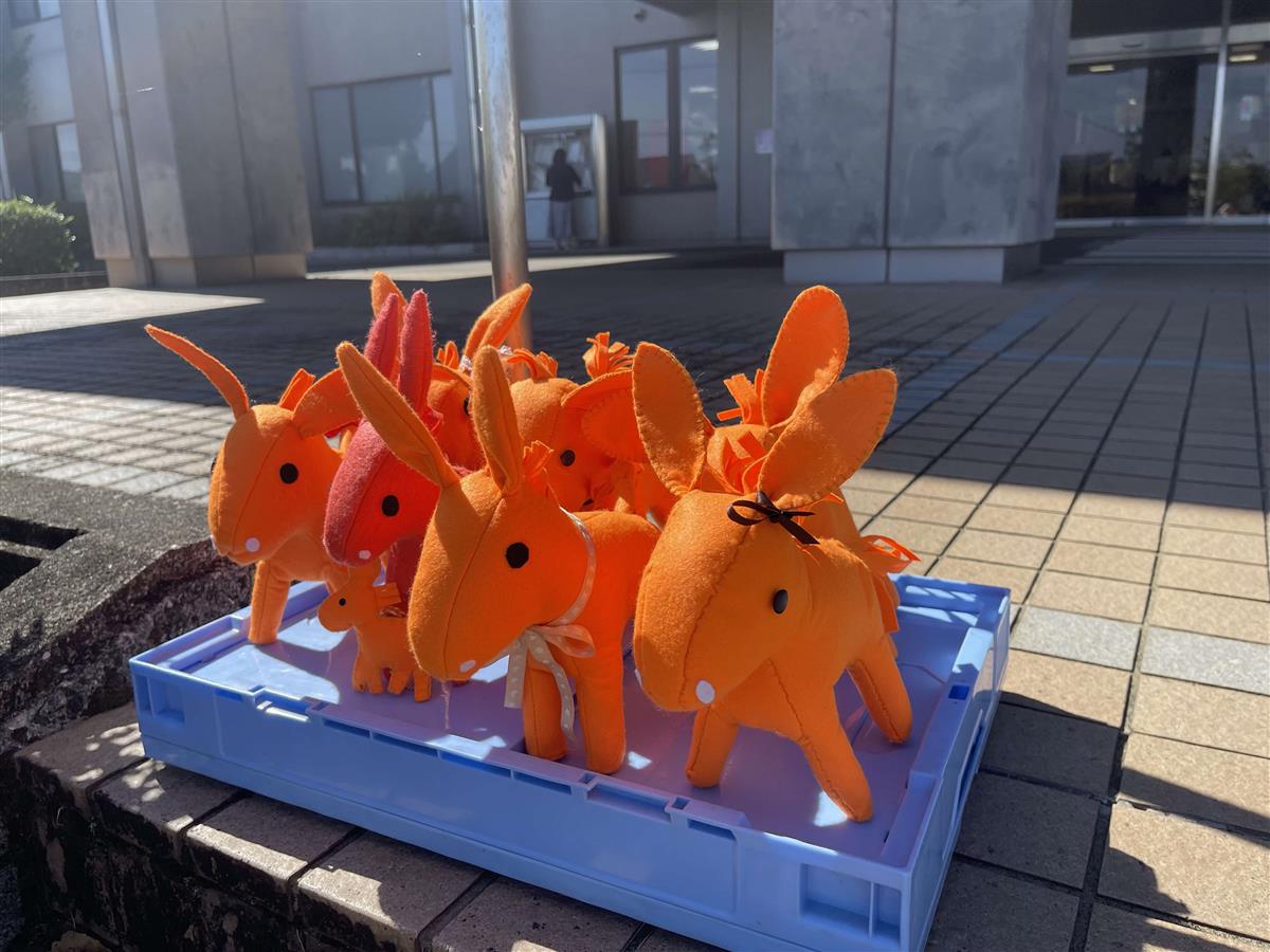 ロバ隊長が整列した写真