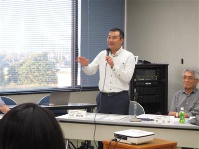 これまで、会の議長やイベントの司会を務めてくださった山田さん