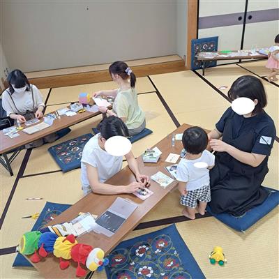 ママ達アルバム作りに集中！