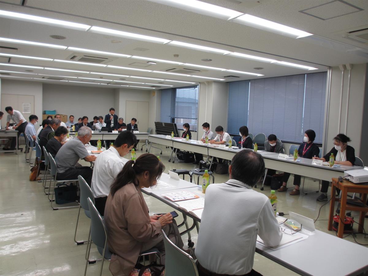 南区地域包括ケアシステム推進会議の様子の写真