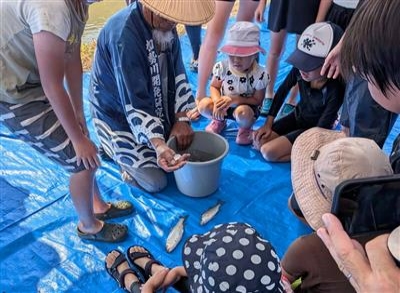 酸欠魚お助け隊