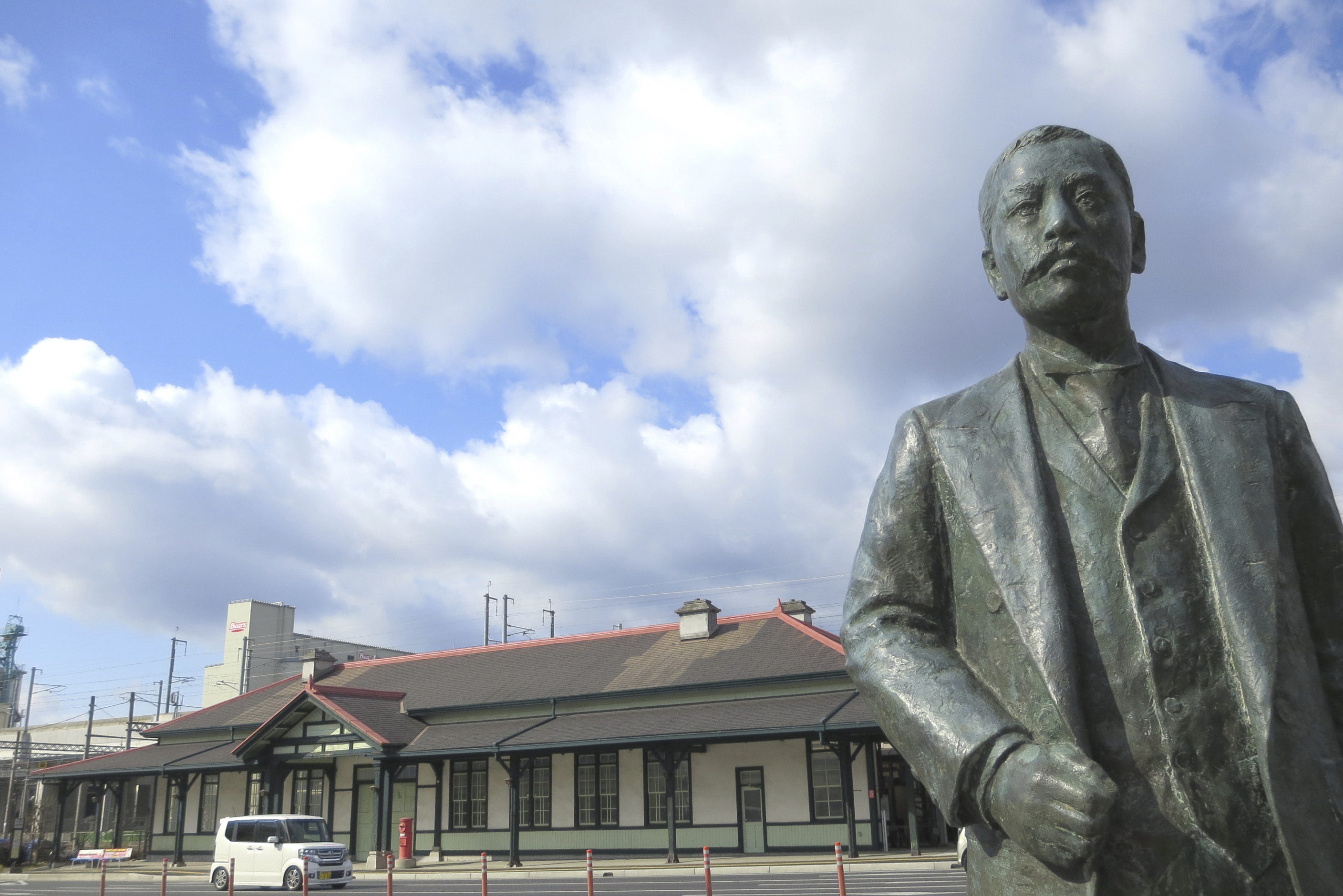 漱石さんと上熊本駅 漱石さんと上熊本駅
