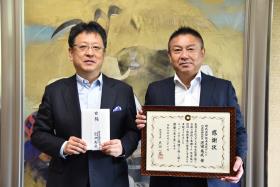 株式会社熊本県民テレビ様から熊本城災害復旧支援金への寄附金贈呈